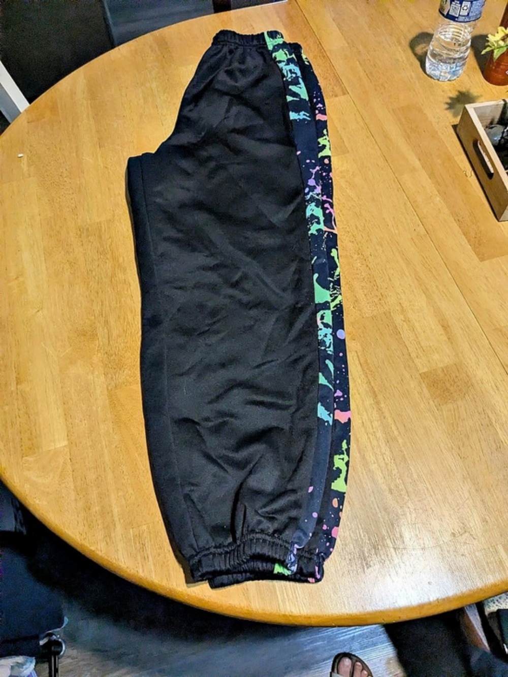 SHEIN Girls 12Y Black & Green Abstract Track Pants